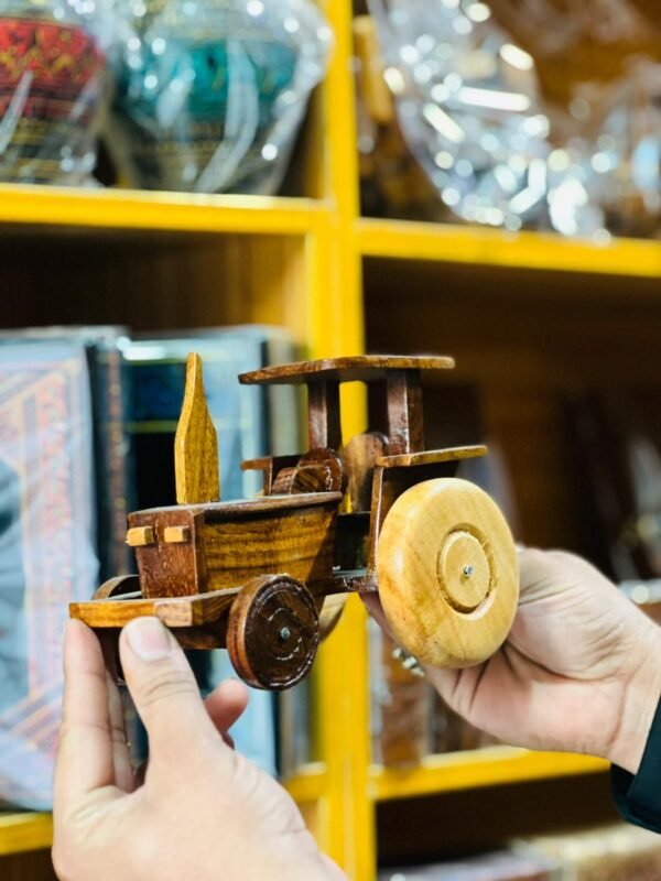 IMG-20251211-WA0085 Wooden Truck