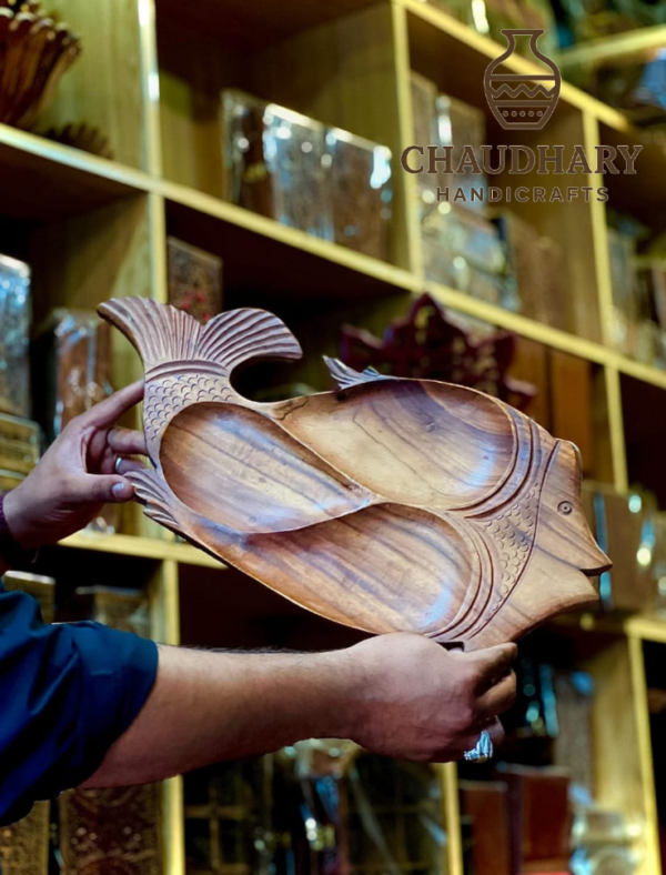 Handmade Wooden Fish Shape Dry Fruit Tray