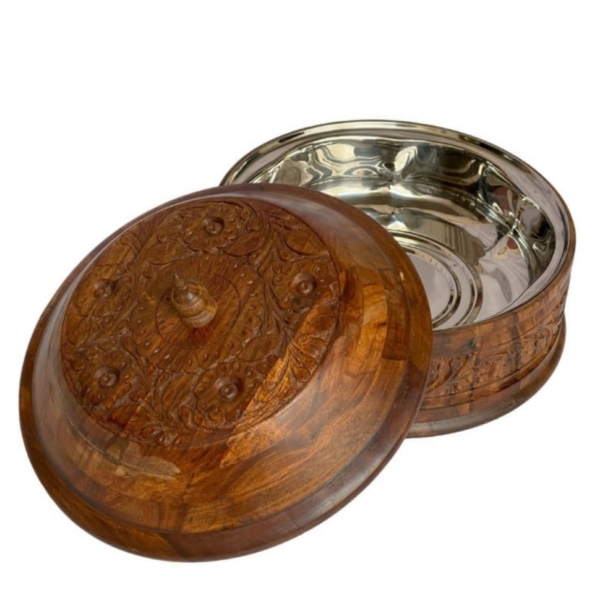 Hot pot Carving With Steel Boul