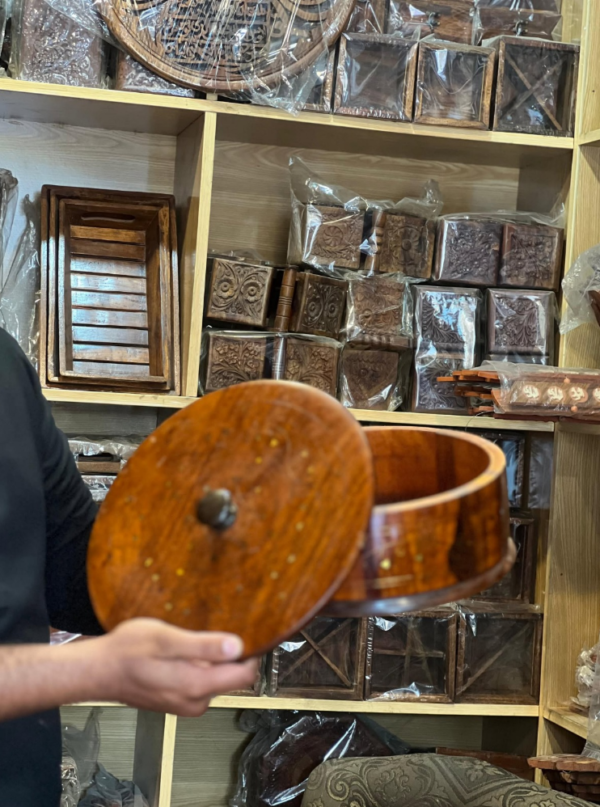 Wooden hotpot without steel bowl